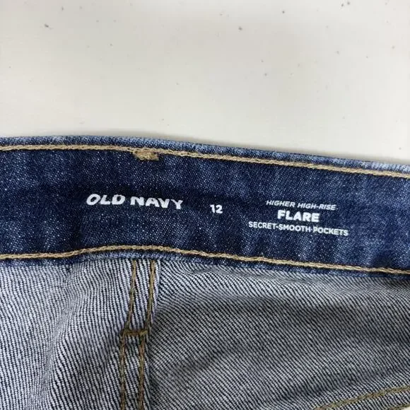 Old Navy Women's Size 12 Higher High-Rise Flare Jeans Secret Smooth Pockets New - Picture 6 of 14